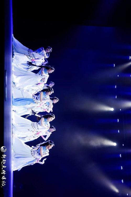 天浴在线观看免费收看,免费在线观看，沉浸式体验经典影视佳作